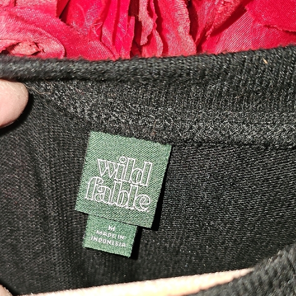 Wild Fable Black Women's Crop Thin Sweater Size Medium - Picture 3 of 3